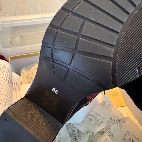 L’Artiste New in Box Elegant Floral Lace-Up Boots - Black and Pink Brocade Sz 8 - Picture 7 of 10